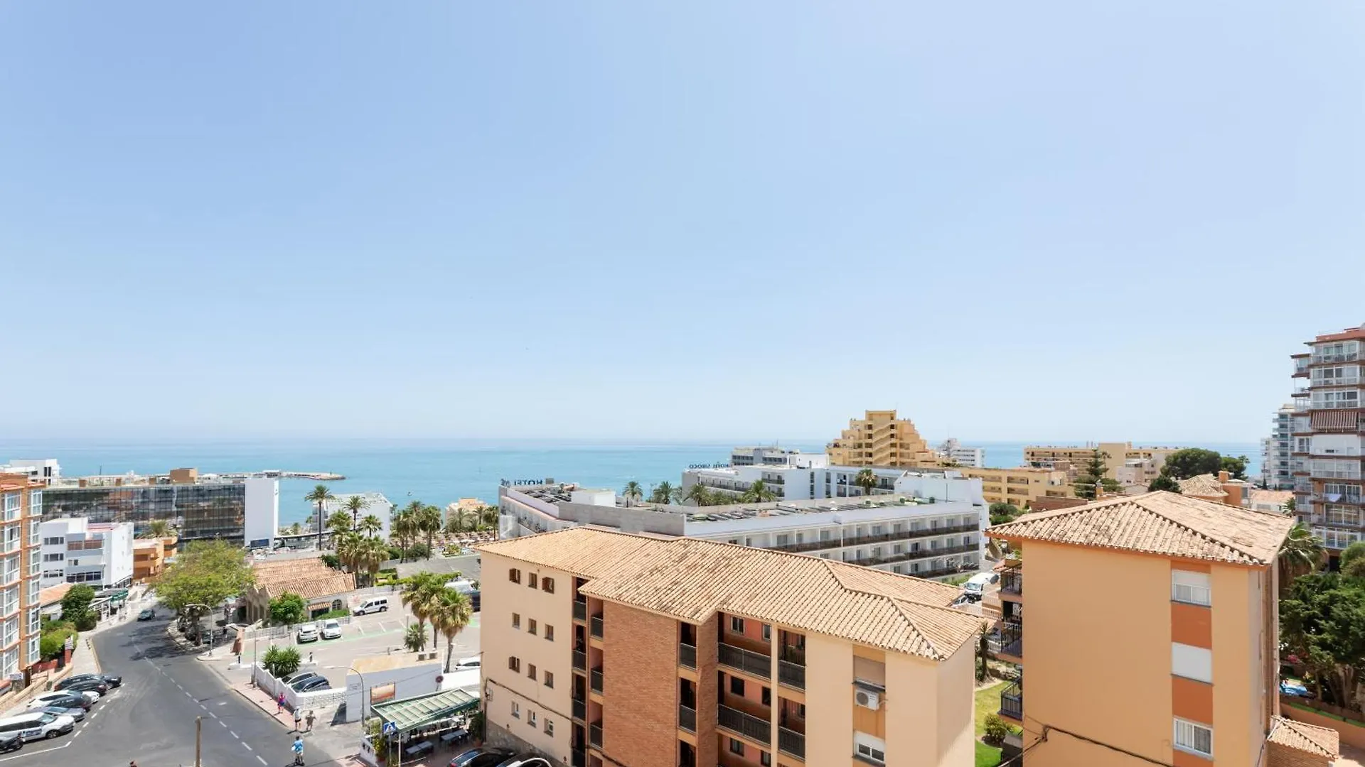 Apartamento Con Vistas Al Mar Cerca Del Puerto Benalmadena